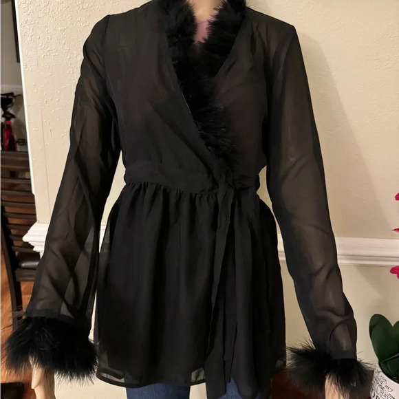 24 HRS WRAP AROUND TOP XS - Picture 2 of 4